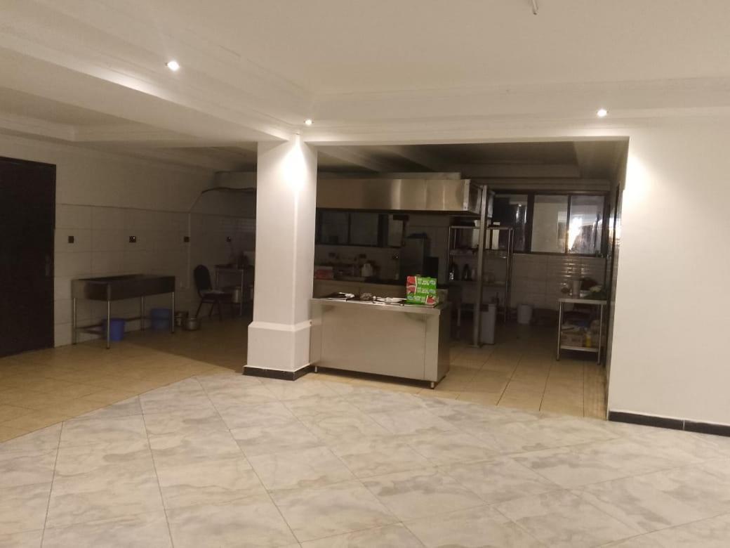 Water Pavilion Hotel Keroka Екстериор снимка