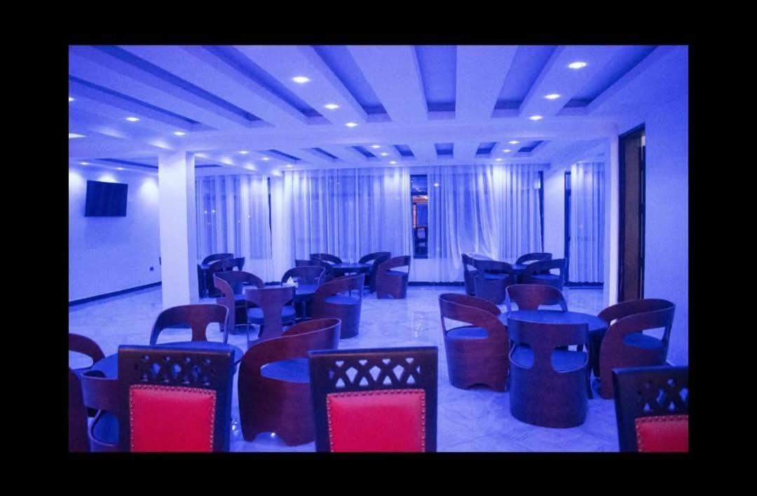 Water Pavilion Hotel Keroka Екстериор снимка