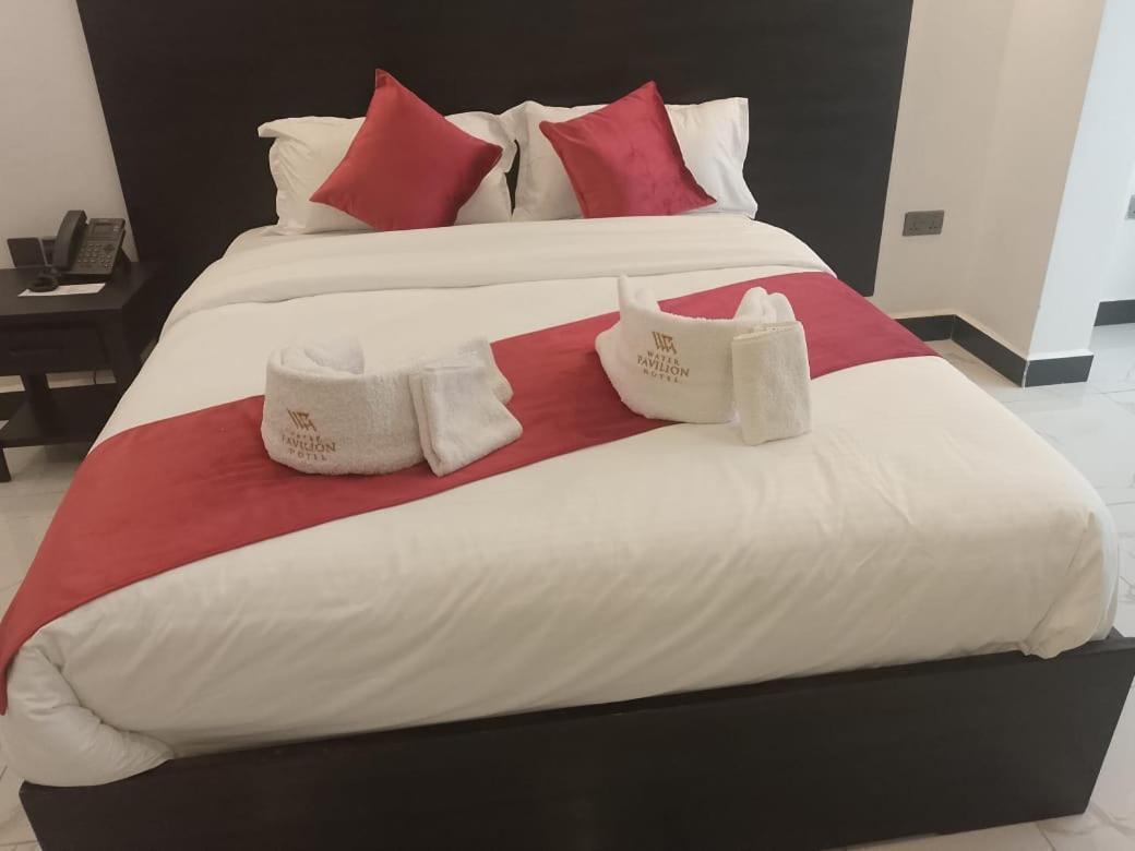Water Pavilion Hotel Keroka Екстериор снимка
